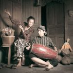 Karya foto tradisional Jawa oleh Toni Handoko dengan properti khas budaya.