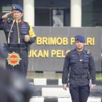 Komang saat mulai bertugas sebagai ajudan ketika Waris Agono menjabat Danpas Pelopor Brimob Polri.