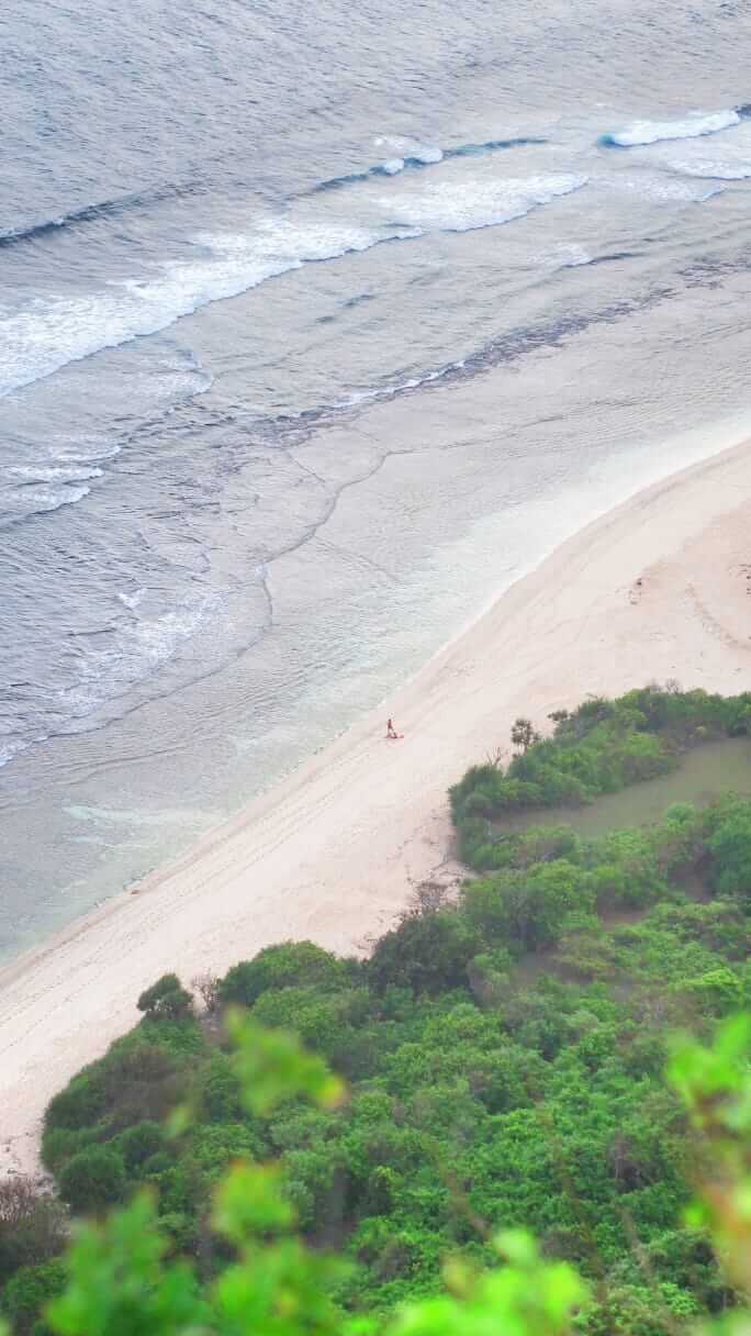 Pura Selonding di Bukit Selonding, pura kuno yang diyakini memiliki sejarah panjang dan nilai spiritual penting bagi masyarakat Bali.