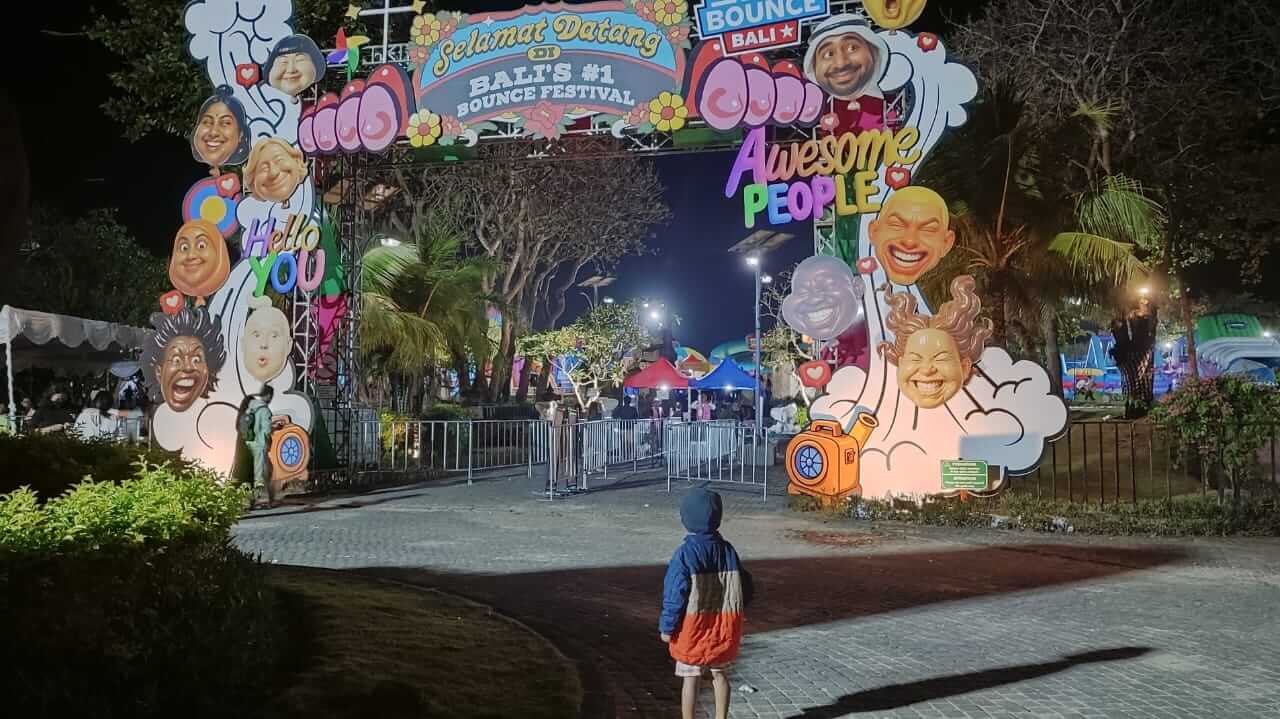 Rekomendasi liburan keluarga terbaik di Peninsula Island Nusa Dua Bali.