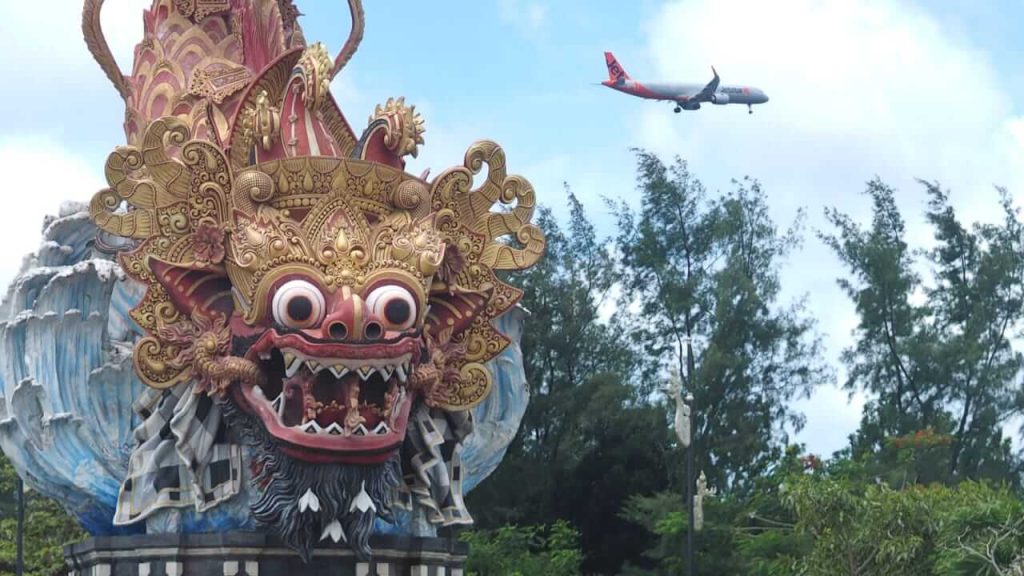 Jumlah kunjungan wisatawan mancanegara ke Bali meningkat mencapai 6,8 juta orang.