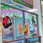 Area bermain anak di Kids Playland dengan berbagai wahana permainan.