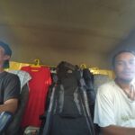 Perjalanan menggunakan truk ekspedisi melintasi rute Bali menuju Lombok bersama sopir