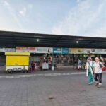 Suasana Pasar Sindu dengan aktivitas masyarakat dan nuansa pasar tradisional Bali