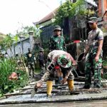 Proses pembangunan Jembatan Tegal Lantang di Desa Pangsan, Badung pada hari ke-15 pengerjaan