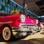 Mobil klasik terawat dengan detail khas yang mencerminkan nilai sejarah dan ketelitian perawatan