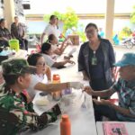 Warga Banjar Kebonkuri Mangku mengikuti kegiatan Posyandu Balita dan Lansia dengan antusias