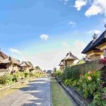 Suasana Desa Penglipuran dengan lingkungan tradisional yang rapi dan budaya masyarakat yang terjaga