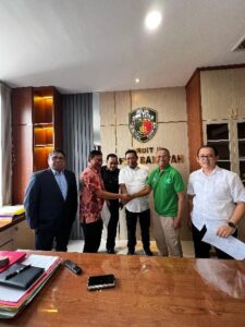 Dr. Yudi Utomo Imarjoko dalam dokumentasi terkait penyelesaian perkara hukum dan perdamaian