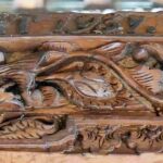 Ukiran kayu bertahun 1937 di griya Desa Kayubihi, Bangli sebagai warisan seni ukir Bali