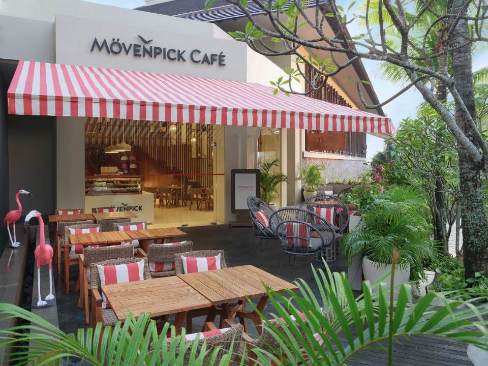 Suasana acara Run, Caffeine, Beats di MÖVENPICK Café