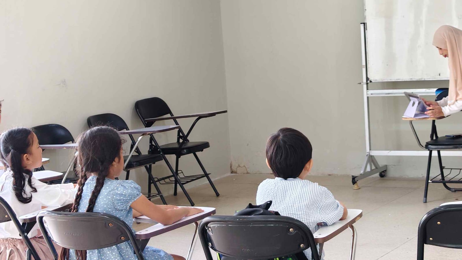Momen kebersamaan orang dewasa dan anak dalam mendukung tumbuh kembang