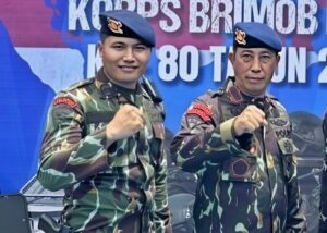 Momen pergantian tugas yang menggambarkan kepemimpinan, pengabdian, dan nilai-nilai kebaikan.