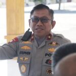 Brigjen Pol. Stephen Maleachi Napiun menjabat Widyaiswara Kepolisian Utama Tingkat I Sespim Lemdiklat Polri.