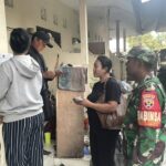 Kegiatan pendataan penduduk non-permanen di Desa Sanur Kaja.