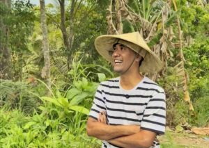 Gerakan Petani Muda Keren (PMK) yang digagas Agung Wedhatama, akrab disapa A.A. Gung Wedha.